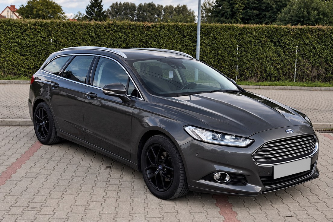 Ford Mondeo — kombi, kolor szary; samochód kupiony przez Skup Aut Turbo