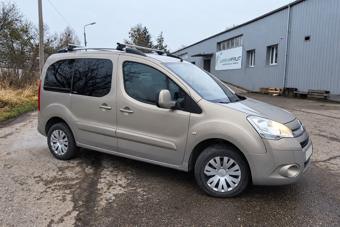 Citroën Berlingo — kombivan, kolor szary; samochód kupiony przez Skup Aut Turbo