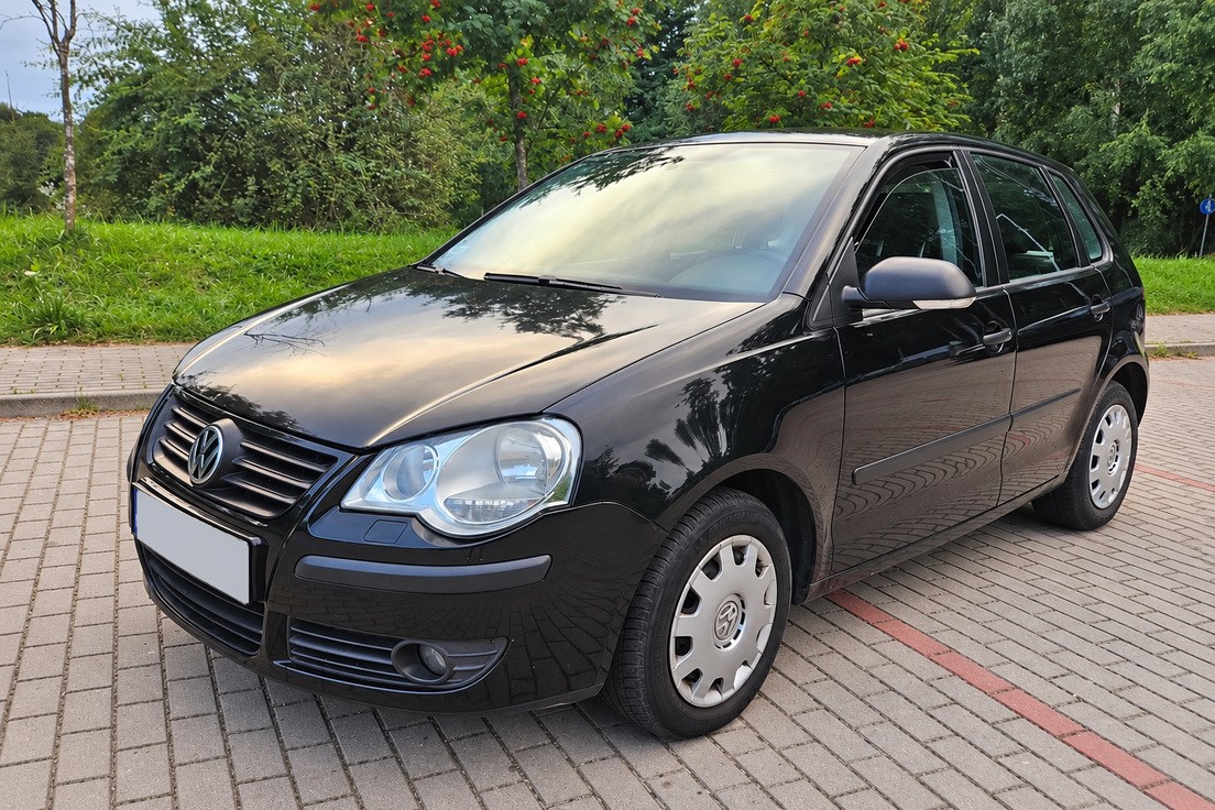 Volkswagen Polo — hatchback, kolor czarny; samochód kupiony przez Skup Aut Turbo